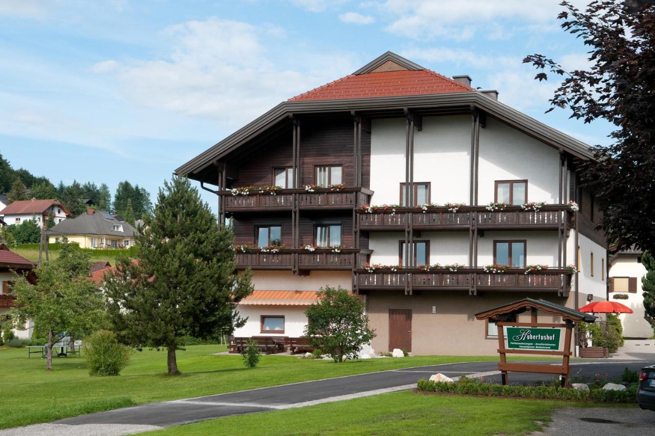 Hubertushof Hotel Latschach ober dem Faakersee Exterior photo